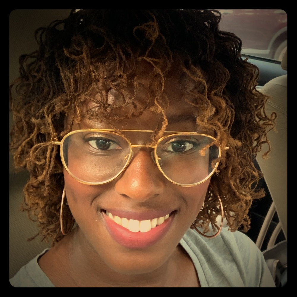 Meet your Posher, Tiffany